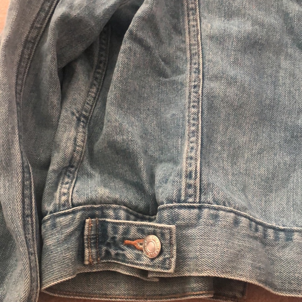 Levi's Denim Jacket - Picture 8 of 9